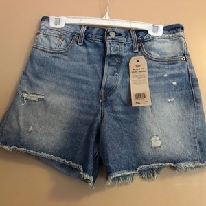Levi’s high rise wedgie fit shorts